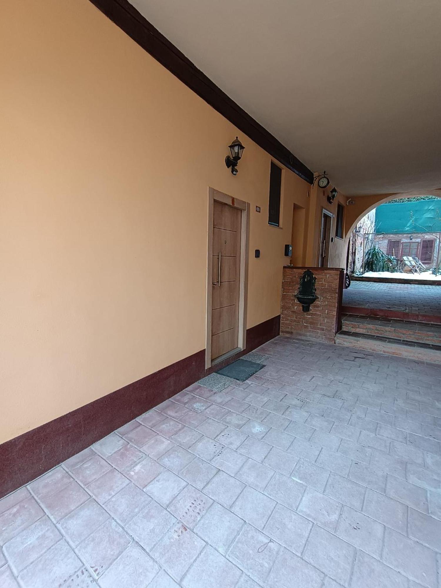 Luky 12 Apartment Брашов Екстериор снимка