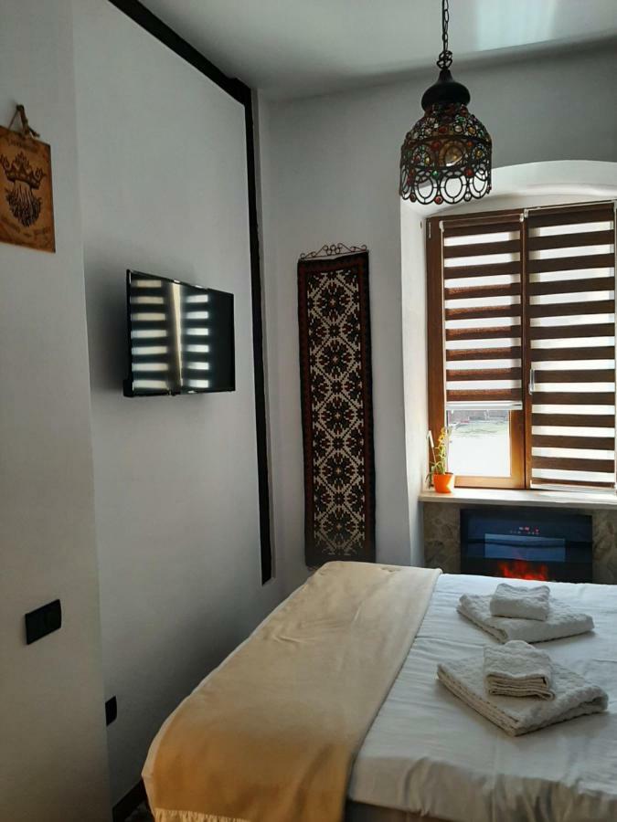 Luky 12 Apartment Брашов Екстериор снимка
